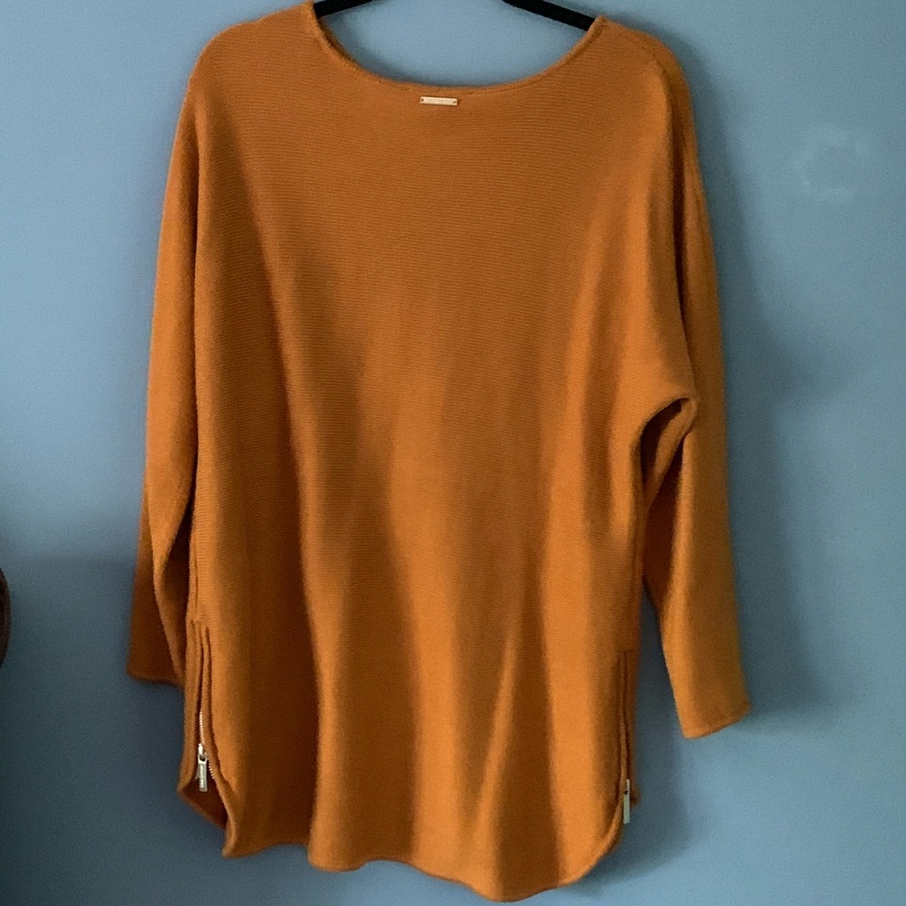 2 NWOT Michael Kors Sweaters - Picture 3 of 7